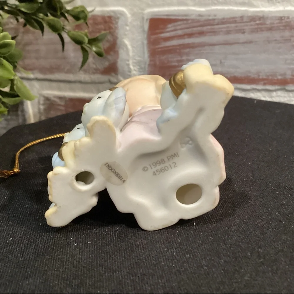 🔵 Precious Moments by Enesco - Precious Girl on Phone & her 4 Blue Birds - 1998 - Picture 7 of 9